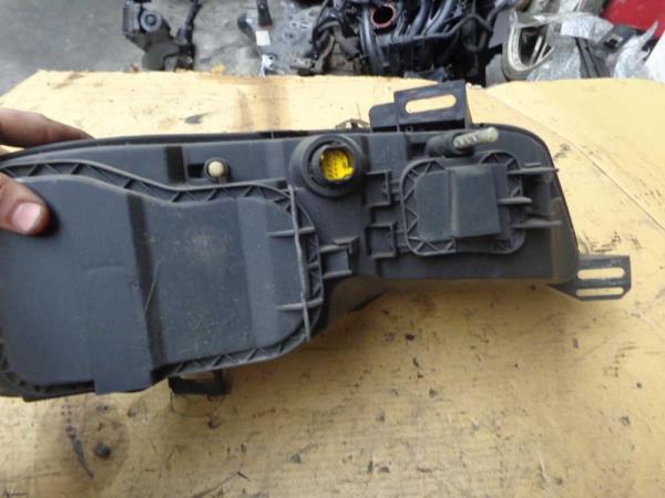 PHARE GAUCHE FIAT - Vue 2